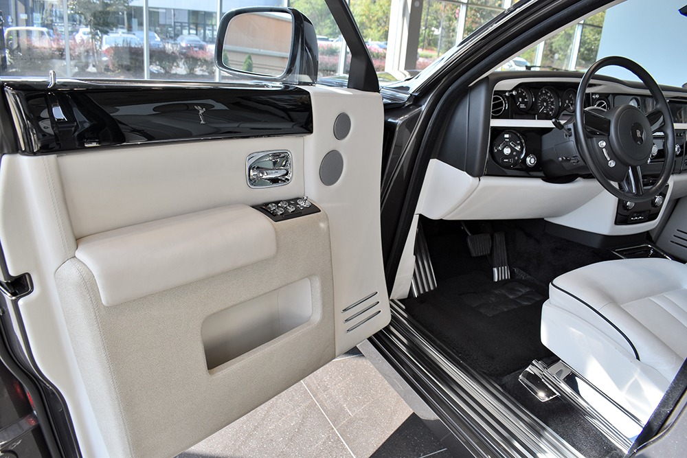 2013 Rolls-Royce Phantom Image 6