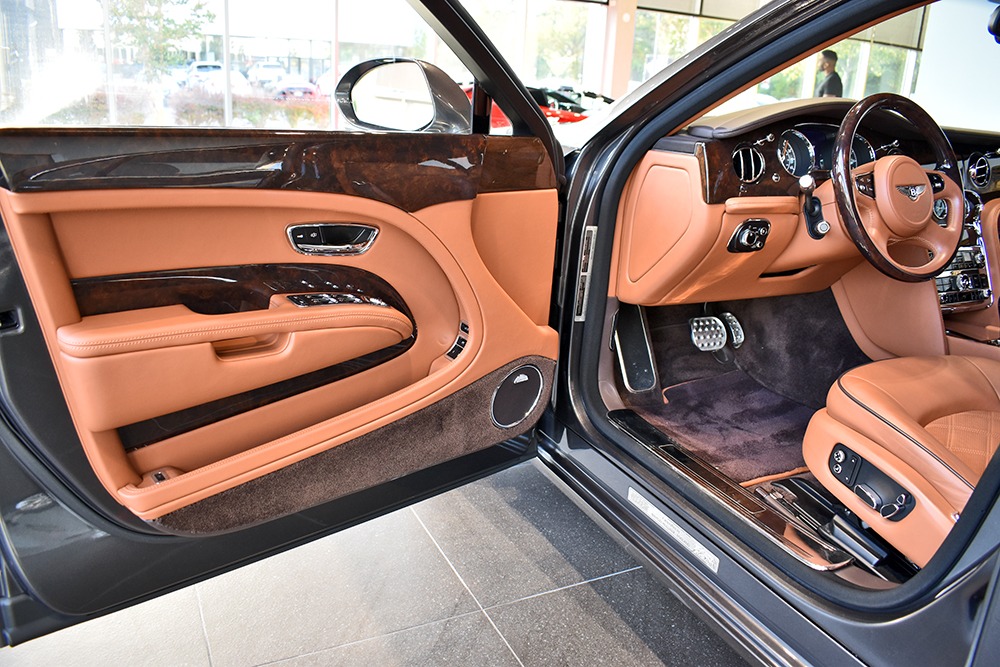 2013 Bentley Mulsanne Image 6