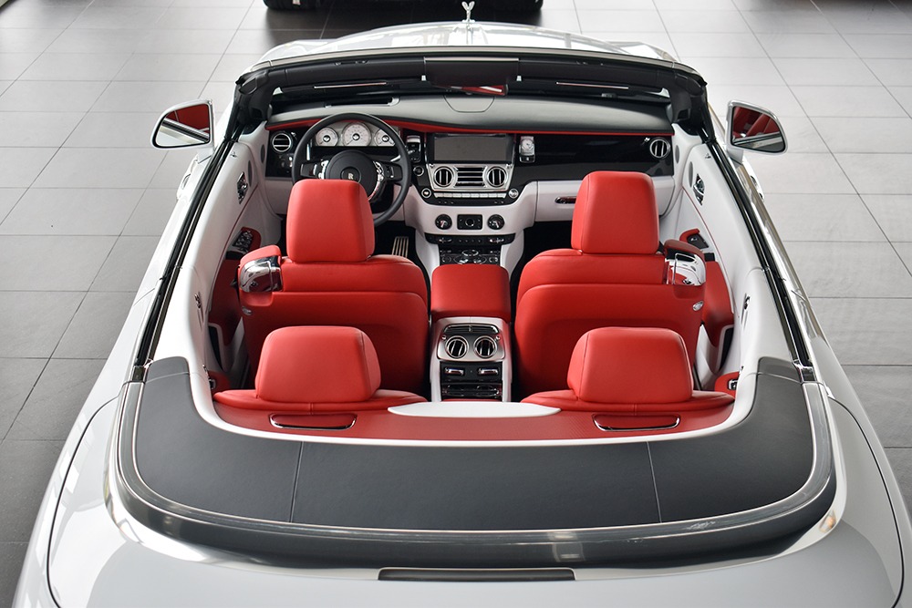 2020 Rolls-Royce Dawn Image 14