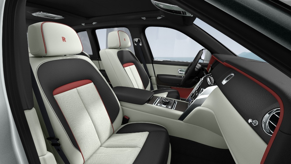 2020 Rolls-Royce Cullinan Image 3