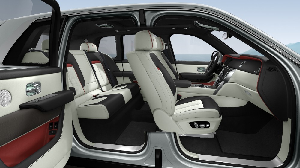 2020 Rolls-Royce Cullinan Image 7