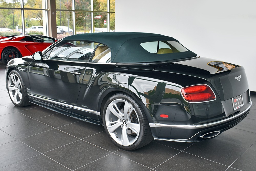 2017 Bentley Continental Image 2