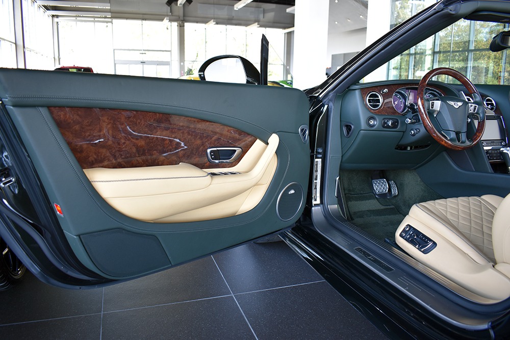 2017 Bentley Continental Image 6