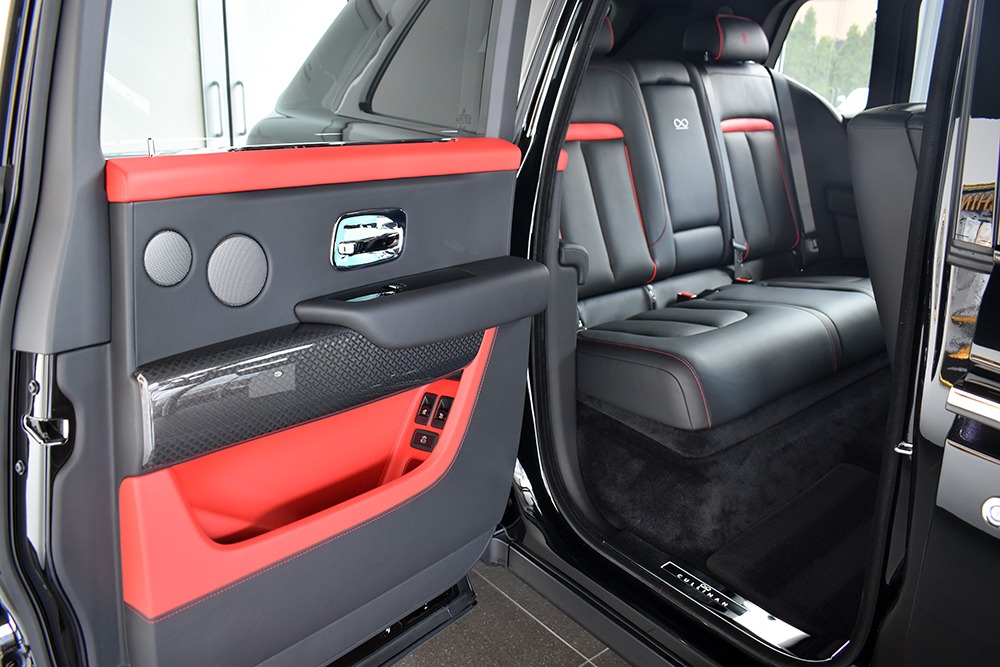 2020 Rolls-Royce Cullinan Image 13