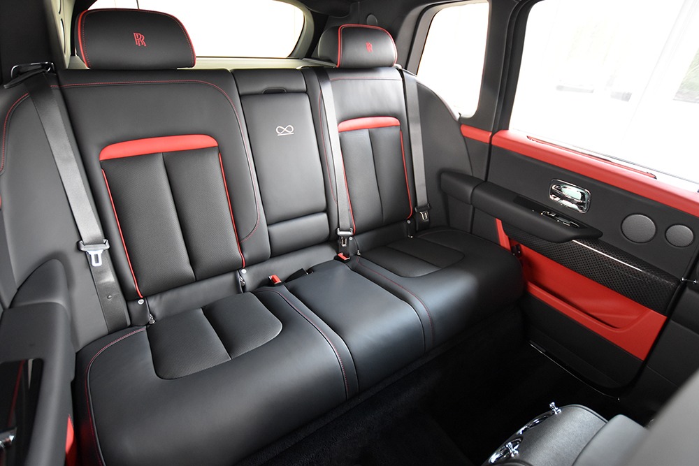 2020 Rolls-Royce Cullinan Image 14