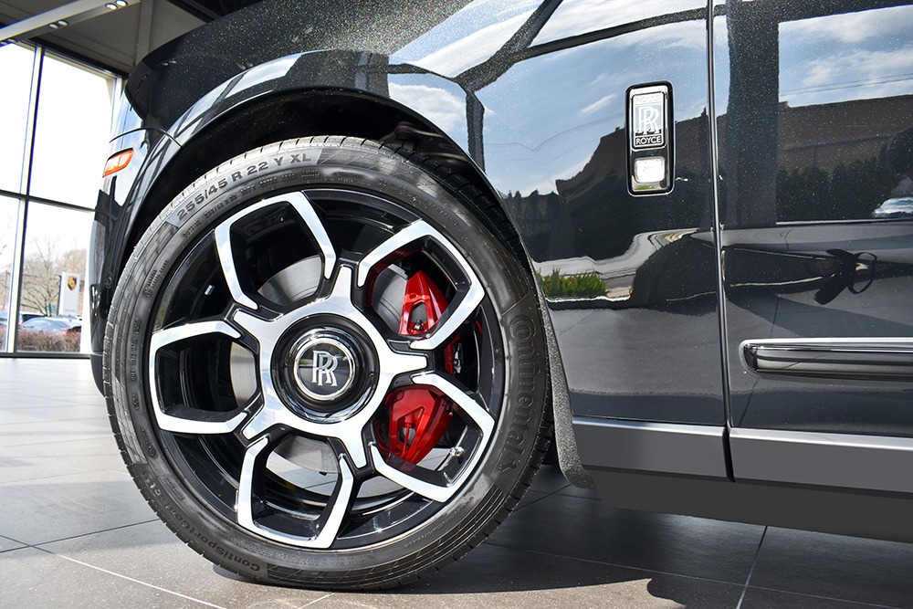 2020 Rolls-Royce Cullinan Image 17