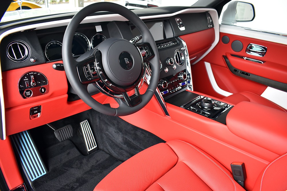 2020 Rolls-Royce Cullinan Image 3