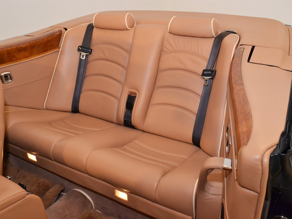 2000 Bentley Azure Image 23