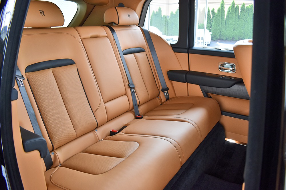 2020 Rolls-Royce Cullinan Image 11