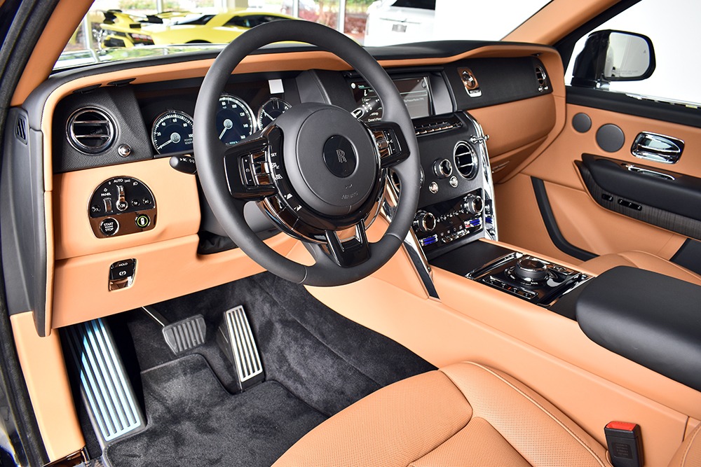 2020 Rolls-Royce Cullinan Image 3