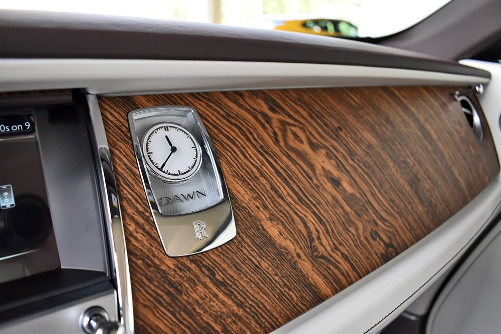 2020 Rolls-Royce Dawn Image 13