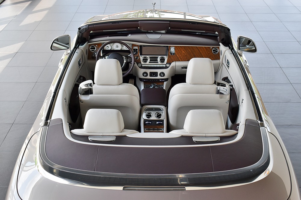 2020 Rolls-Royce Dawn Image 15