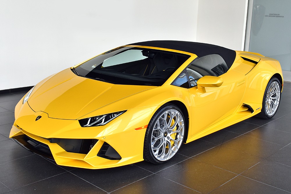 2020 Lamborghini Huracan Image 2