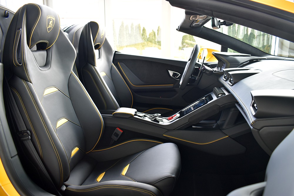 2020 Lamborghini Huracan Image 6