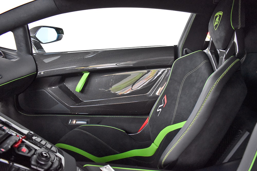 2019 Lamborghini Aventador Image 6