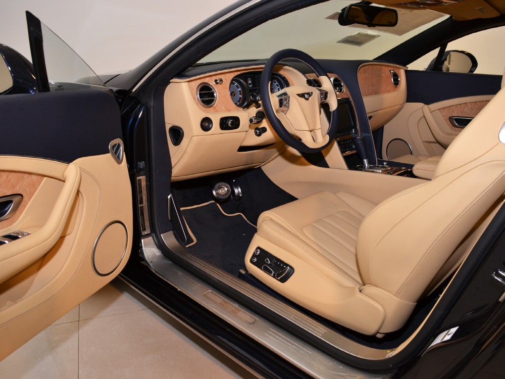 2012 Bentley Continental GT Image 3