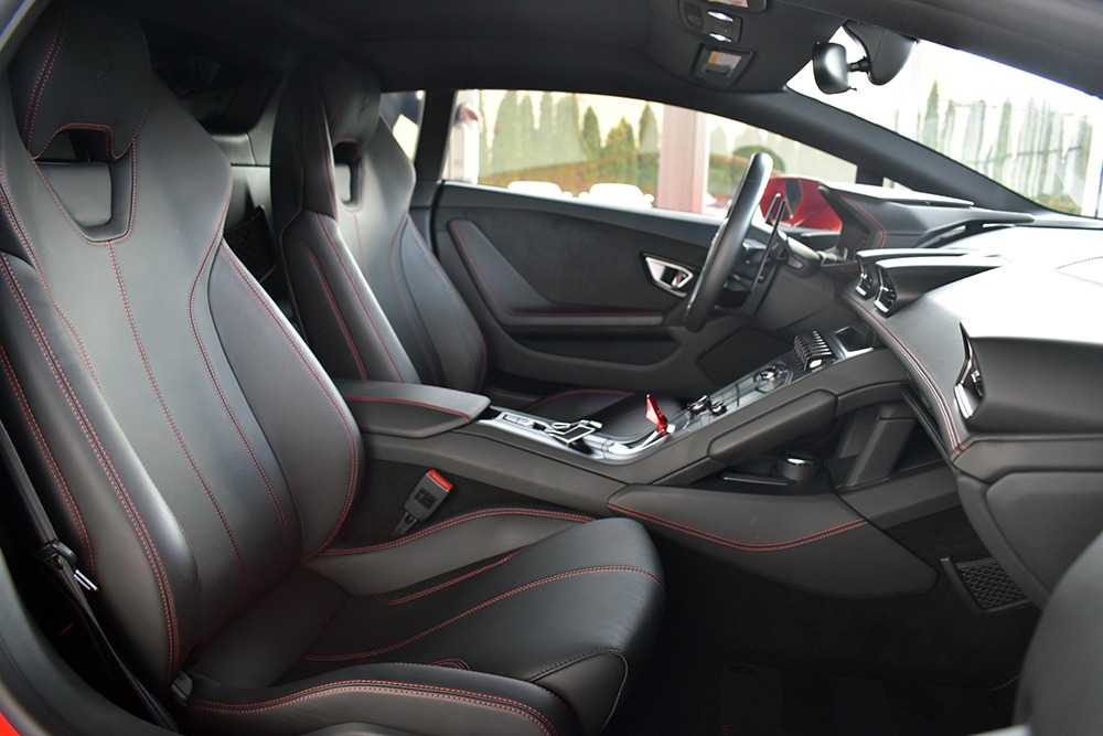 2016 Lamborghini Huracan Image 4