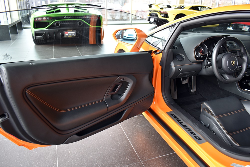 2013 Lamborghini Gallardo Image 6