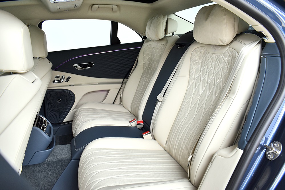 2020 Bentley Flying Spur Image 15