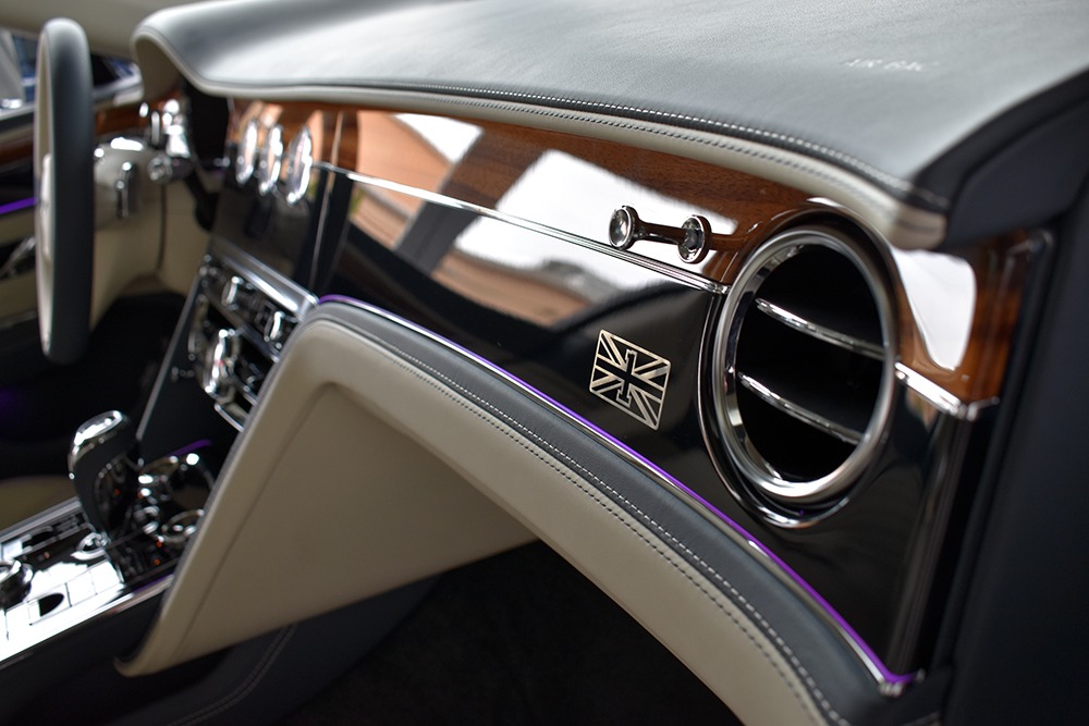 2020 Bentley Flying Spur Image 18