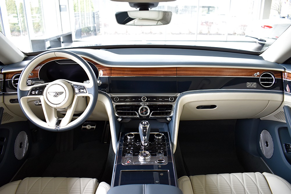 2020 Bentley Flying Spur Image 9