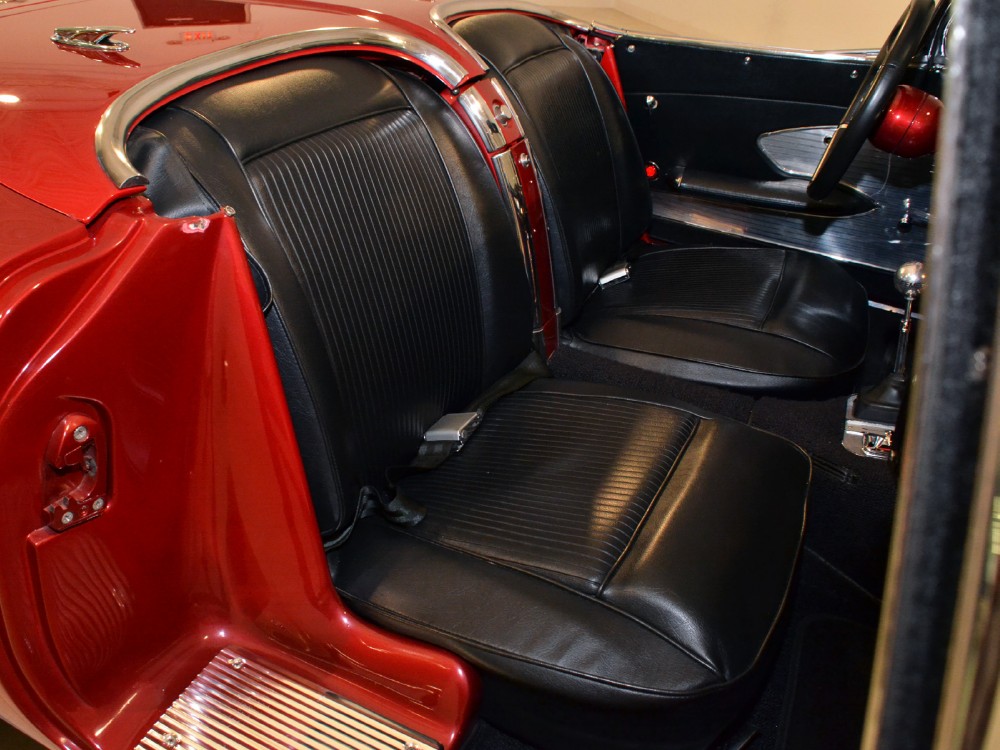 1961 Chevrolet Corvette Image 25