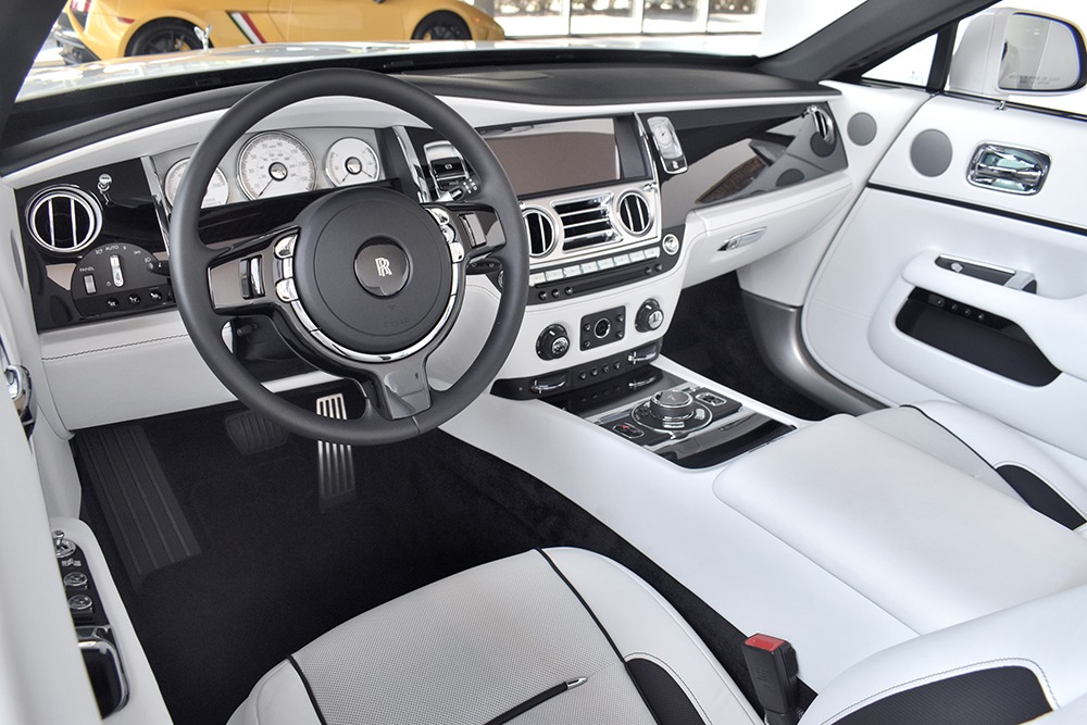 2020 Rolls-Royce Dawn Image 11