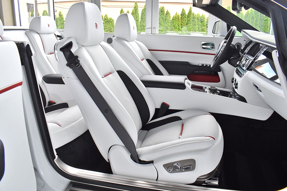 2020 Rolls-Royce Dawn Image 5