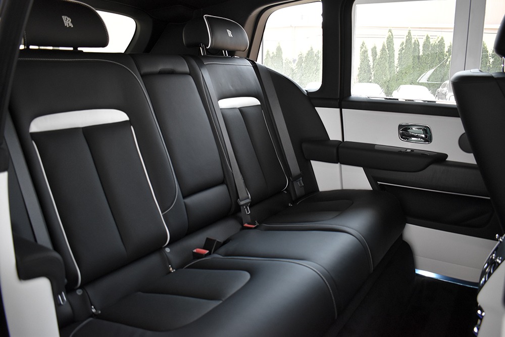 2020 Rolls-Royce Cullinan Image 10
