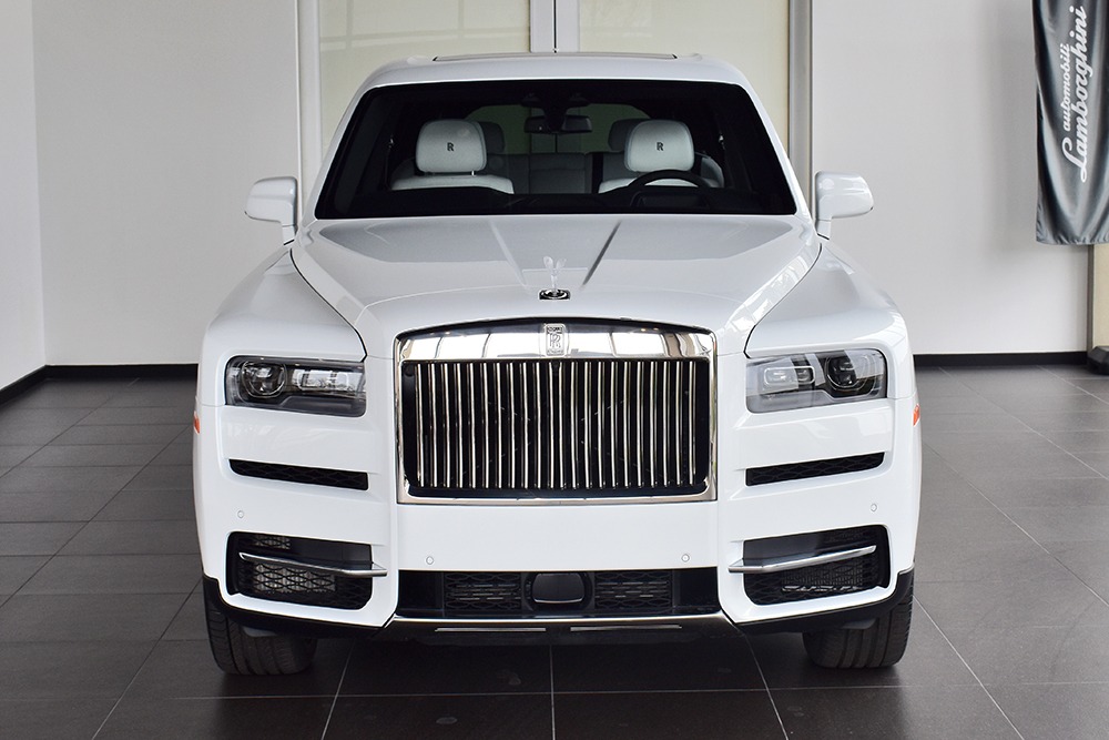 2020 Rolls-Royce Cullinan Image 12