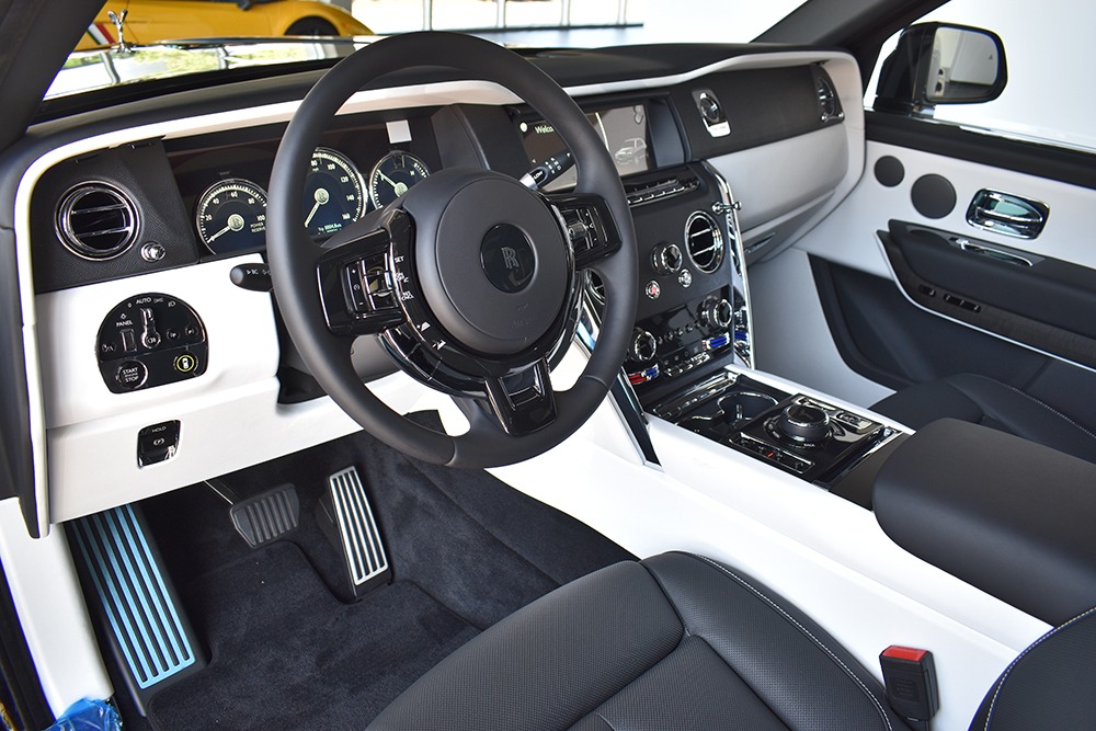 2020 Rolls-Royce Cullinan Image 3
