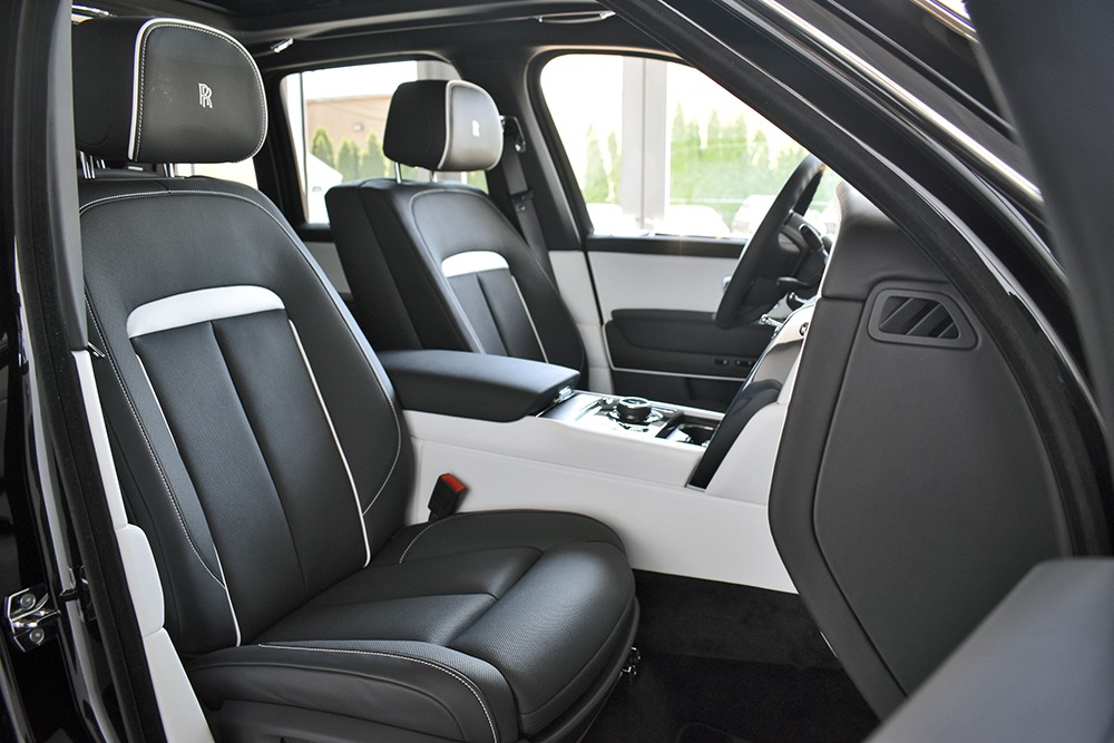 2020 Rolls-Royce Cullinan Image 4