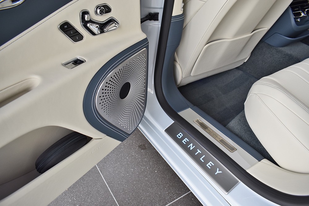 2020 Bentley Flying Spur Image 13