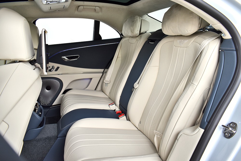 2020 Bentley Flying Spur Image 15