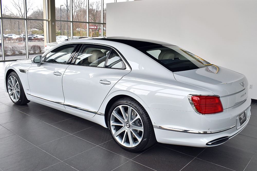 2020 Bentley Flying Spur Image 2