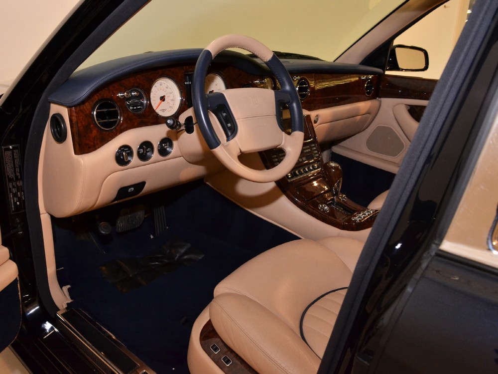 2001 Bentley Arnage Image 3