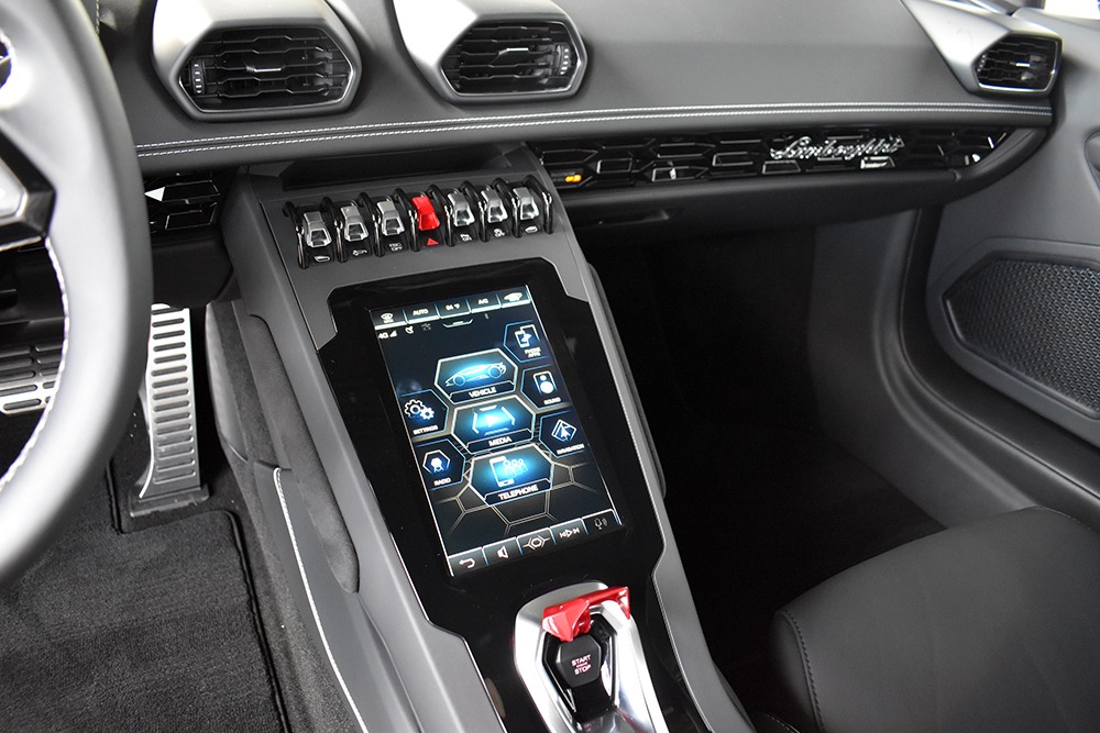 2020 Lamborghini Huracan Image 4