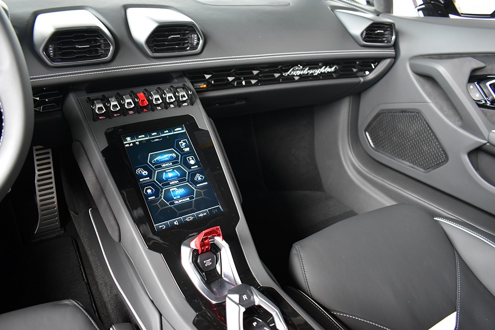 2020 Lamborghini Huracan Image 10