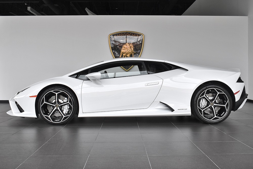 2020 Lamborghini Huracan Image 5
