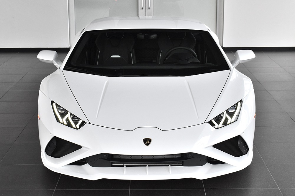 2020 Lamborghini Huracan Image 9