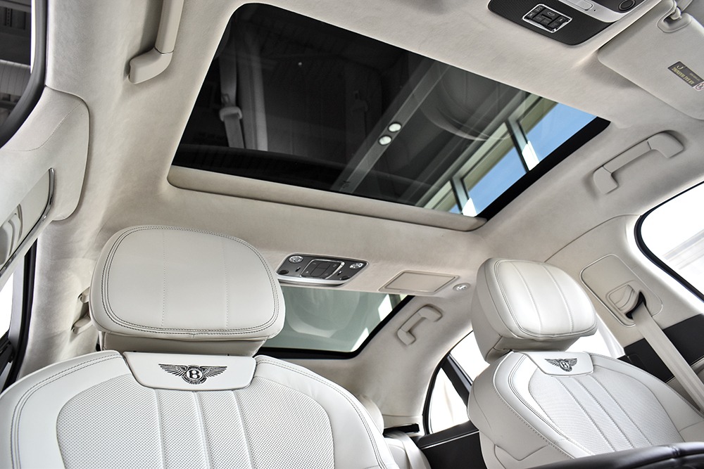 2020 Bentley Flying Spur Image 8