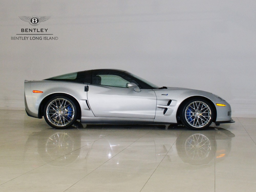 2010 Chevrolet Corvette ZR1 Image 10
