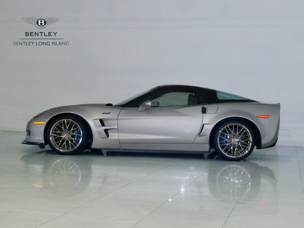 2010 Chevrolet Corvette ZR1 Image 11