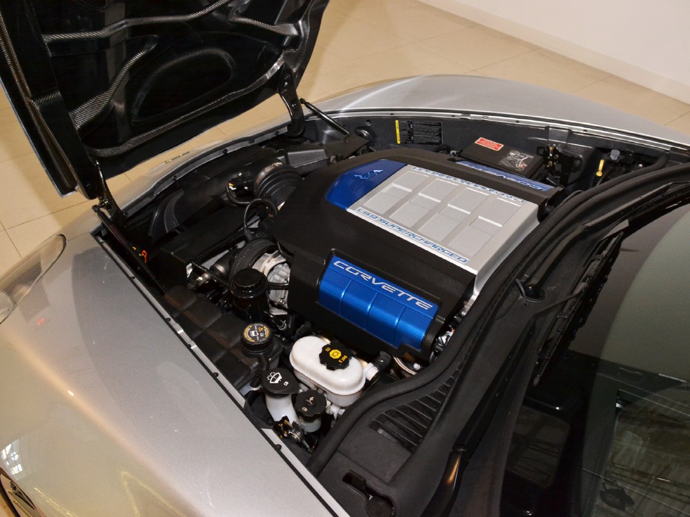 2010 Chevrolet Corvette ZR1 Image 19