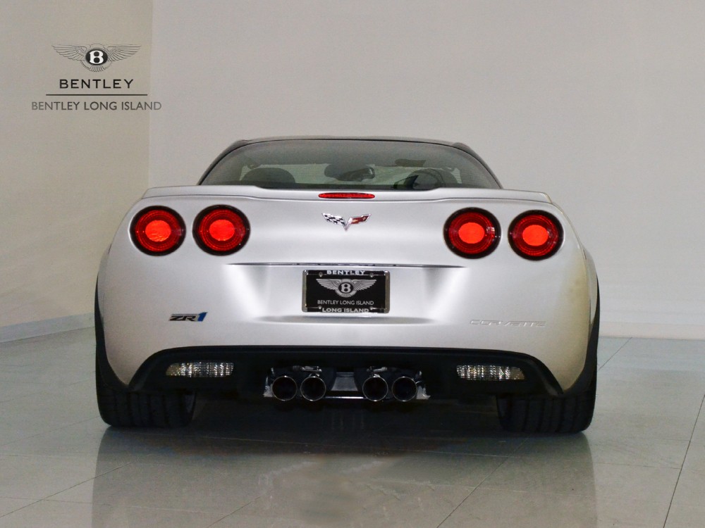 2010 Chevrolet Corvette ZR1 Image 9