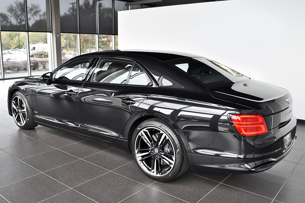 2020 Bentley Flying Spur Image 2