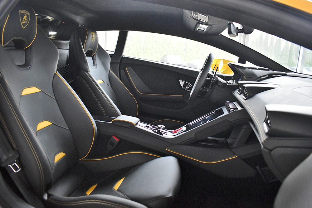 2021 Lamborghini Huracan Image 4