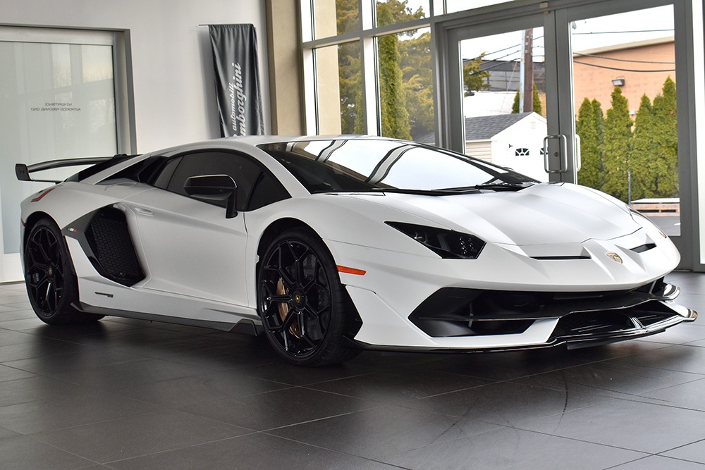 2019 Lamborghini Aventador Image 7