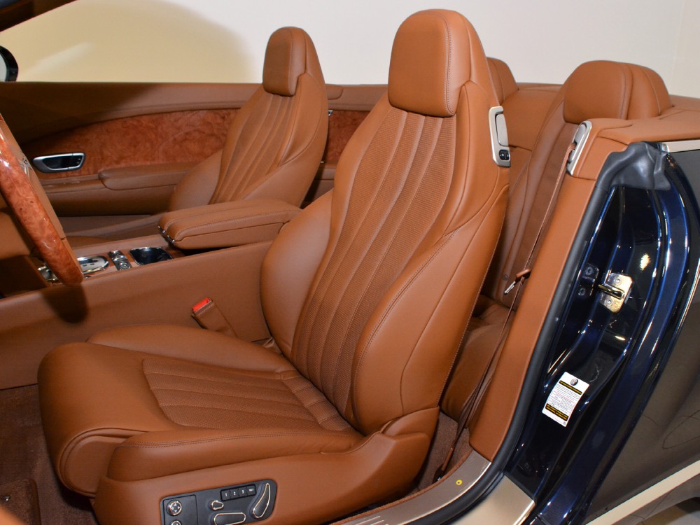 2012 Bentley Continental GT Convertible Image 7