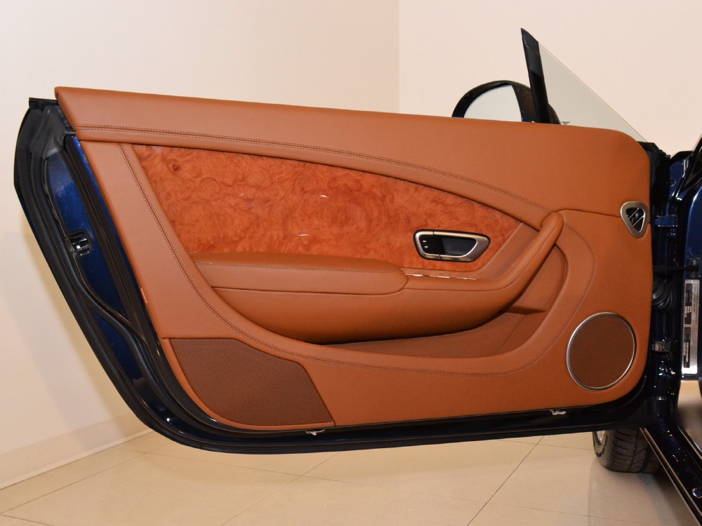 2012 Bentley Continental GT Convertible Image 8